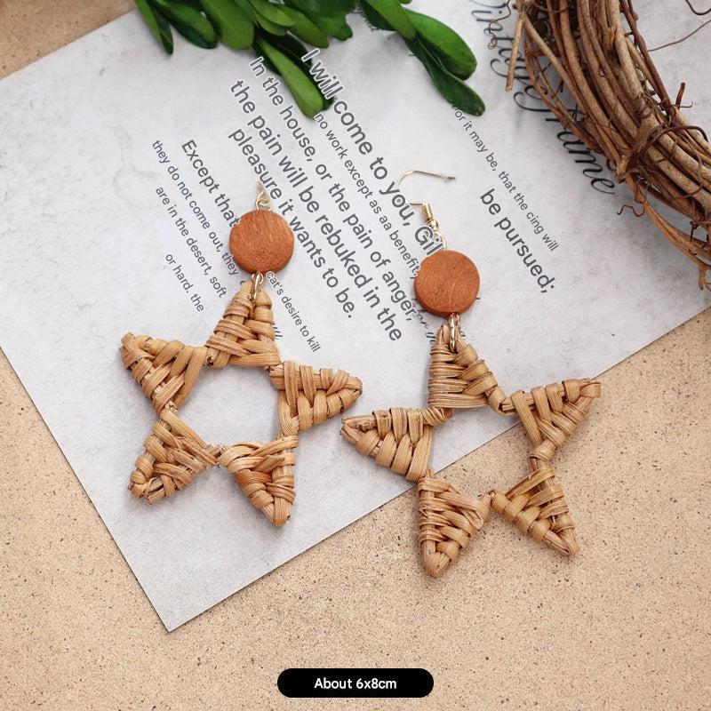 Summer beach chic earrings arrangement