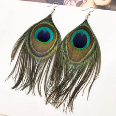 Gift-ready packaging for peacock feather earrings 1