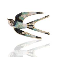 Stunning floral brooch with rhinestones image 2