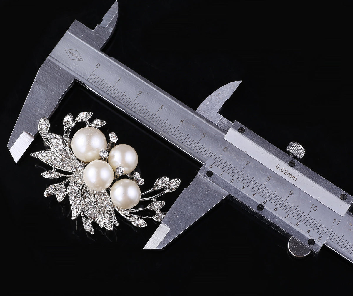 Chic decorative brooch for casual wear image 4