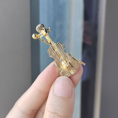 Gold Violin Brooch side view