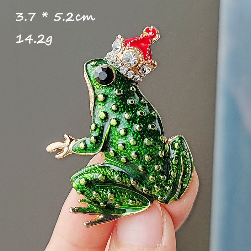 Charming Frog Brooch with vibrant colours