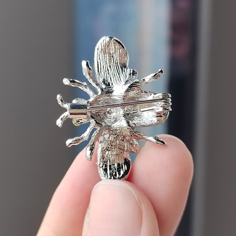 Cute Cartoon Bee Brooch on Model Image 10