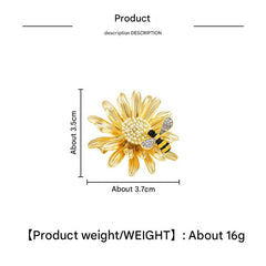 Fashionable Enamel Brooch with Floral Design