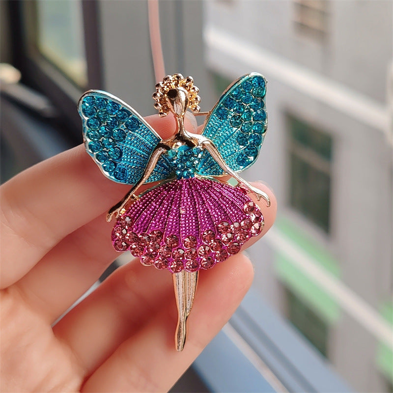 Elegant brooch on a stylish sweater