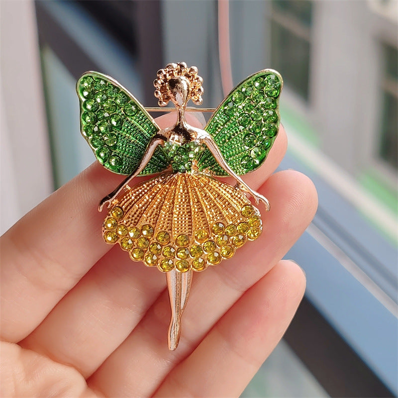Elegant brooch on a winter coat