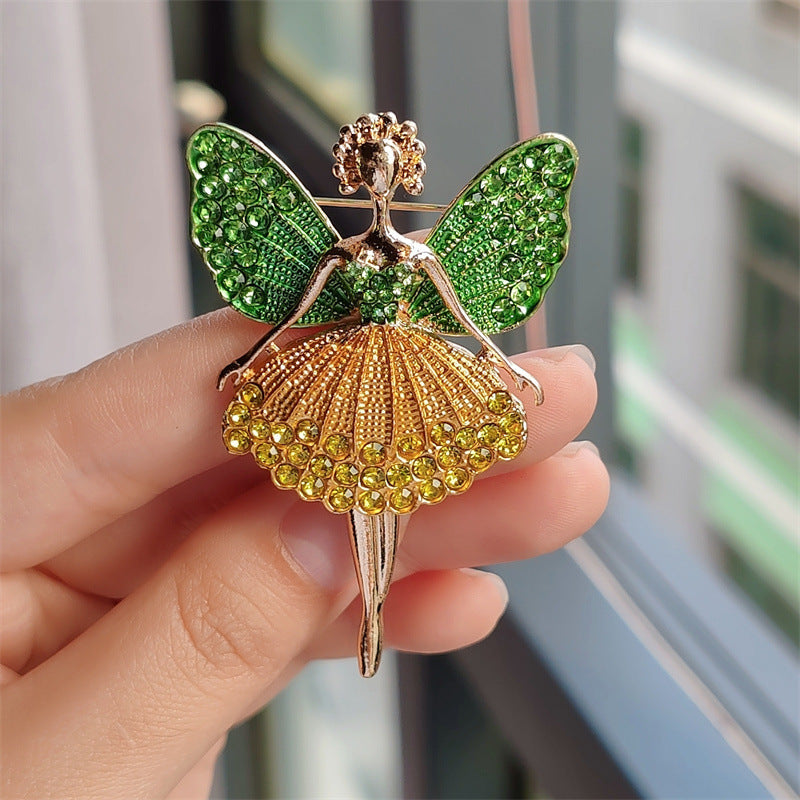 Elegant brooch on a winter coat