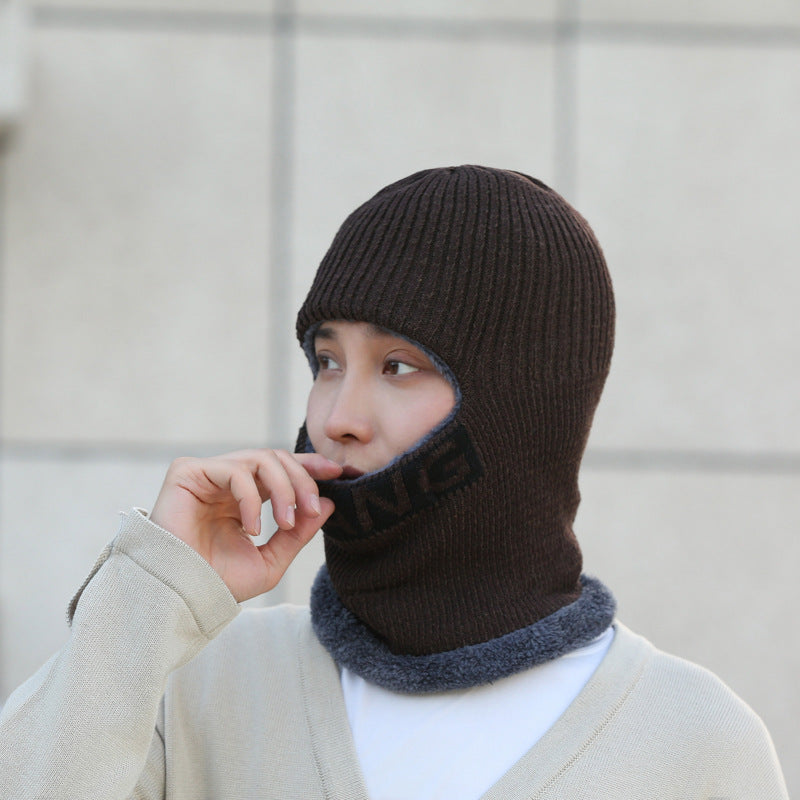Men's stylish knit cap for winter sports