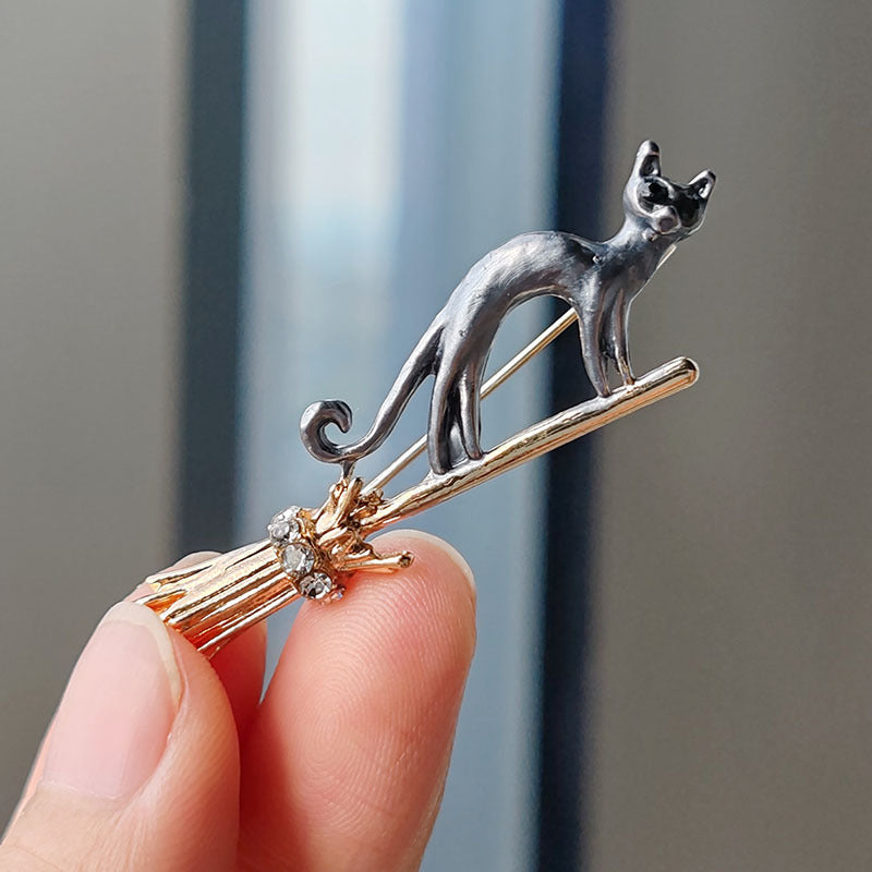 stylish animal jewelry for gifts