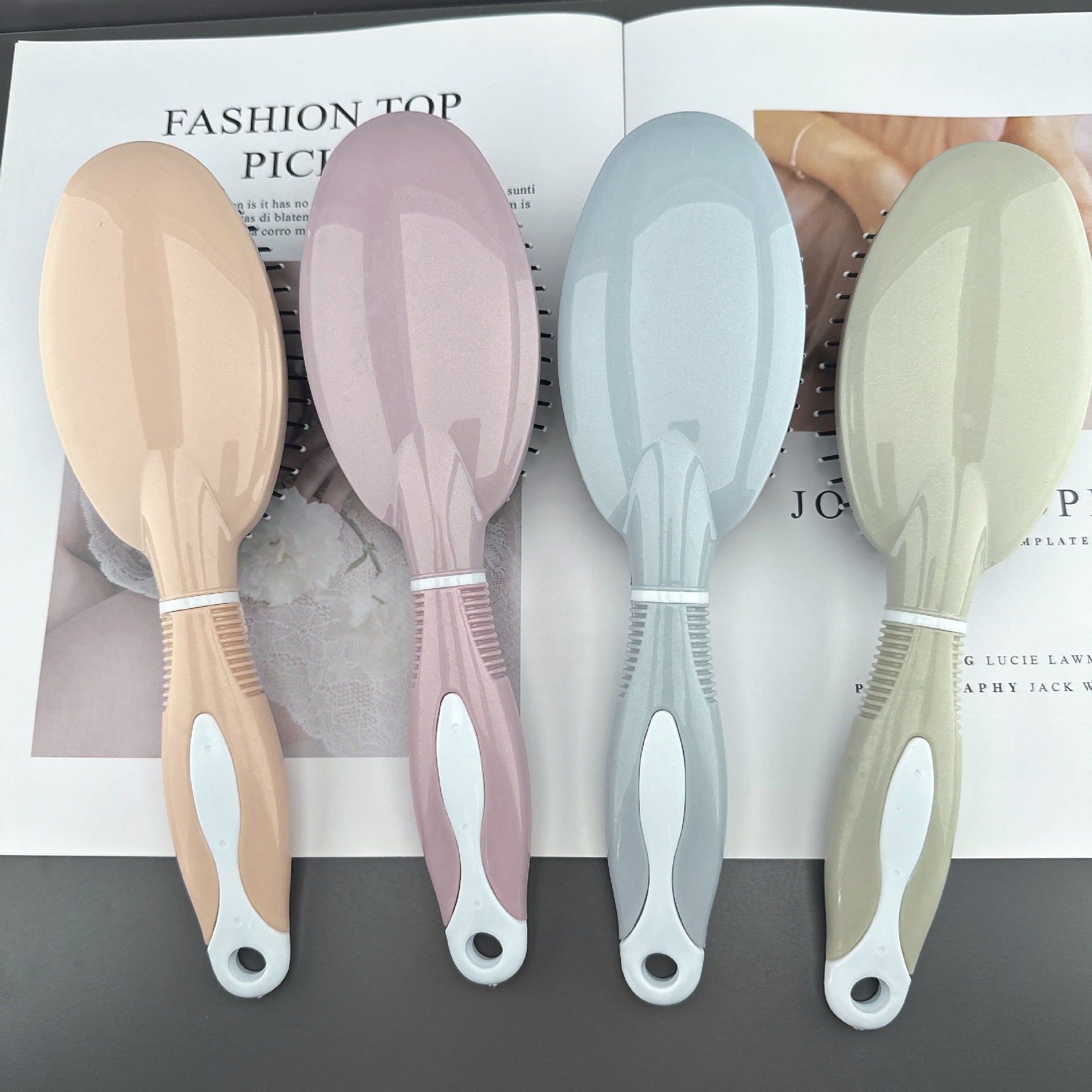 Portable and stylish acrylic comb - image 5