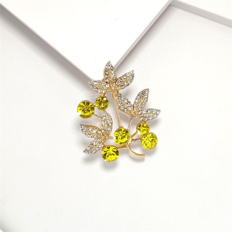 Nature Motif Brooch - Versatile Fashion Pin