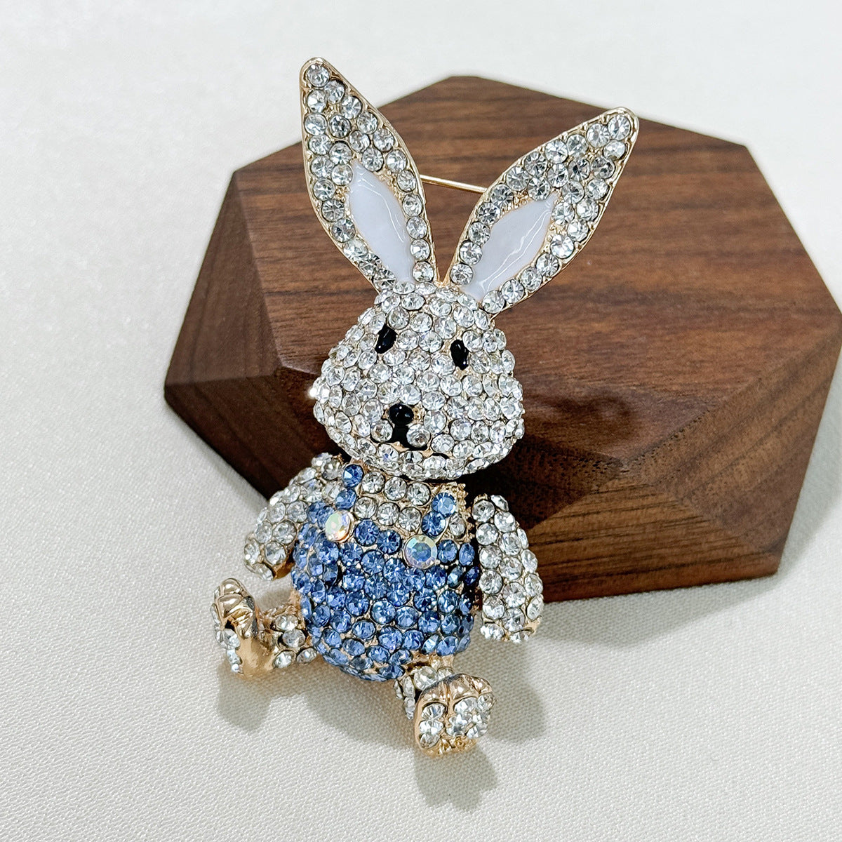 Sparkling bunny pin accessory close-up